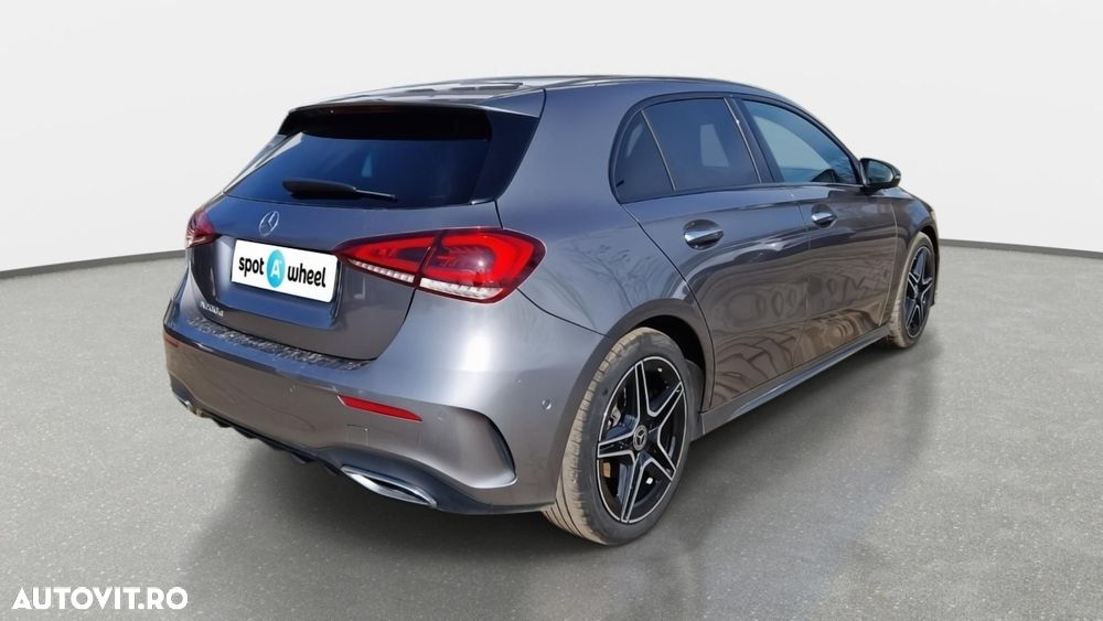 Mercedes-Benz A - 6