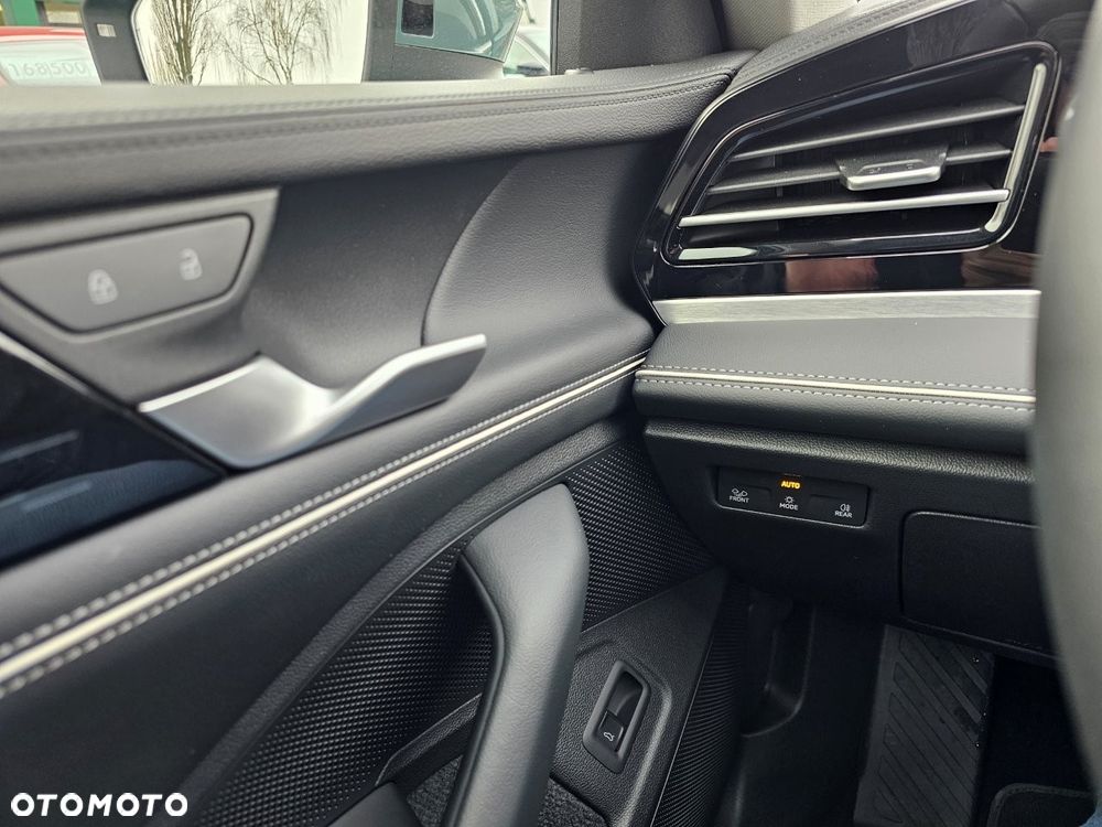 Volkswagen Passat Variant - 22
