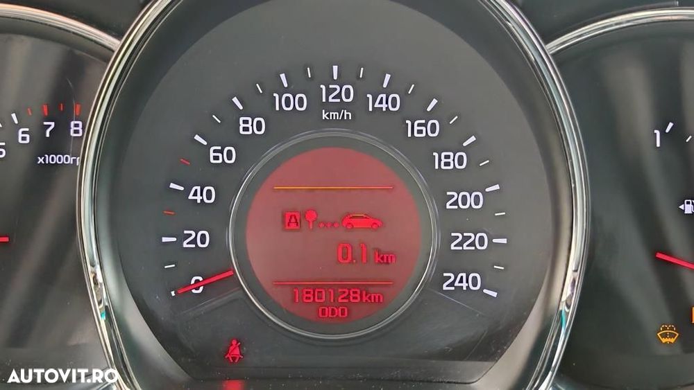 Kia Ceed - 21