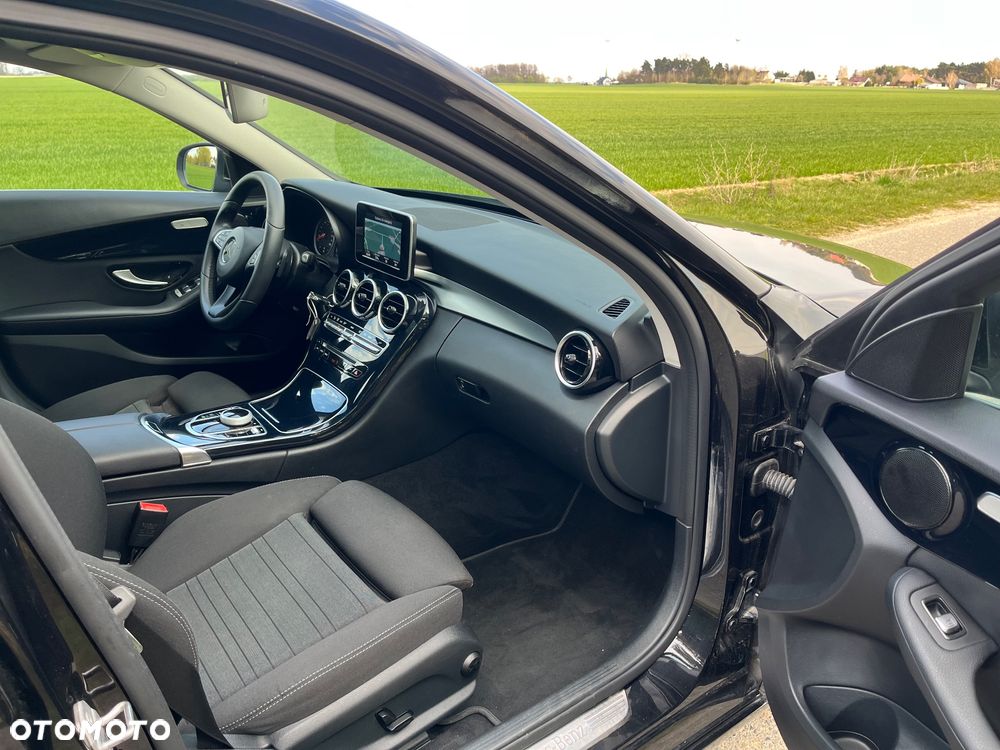 Mercedes-Benz Klasa C - 35