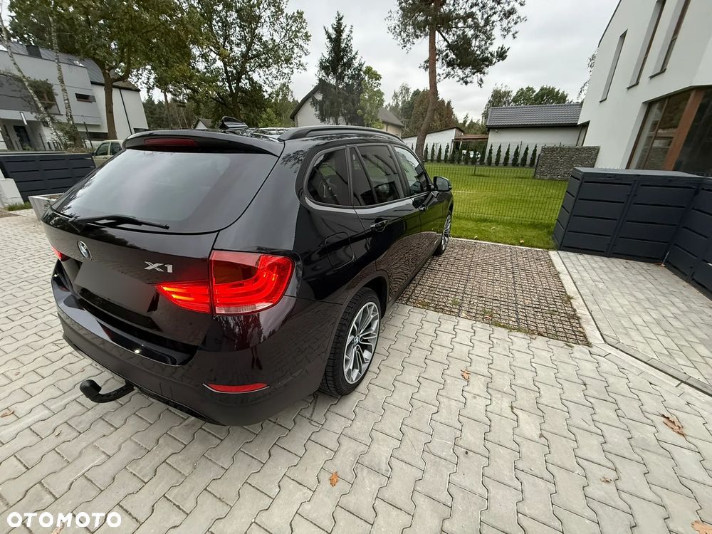 BMW X1 xDrive20d Sport Line - 6