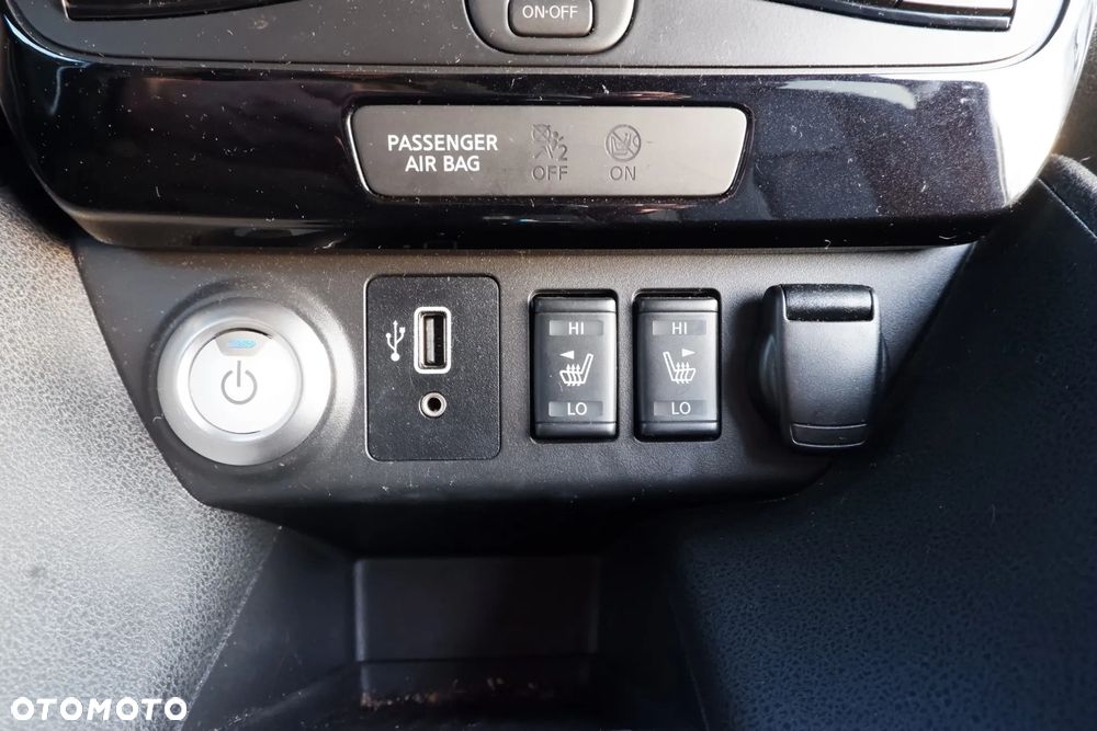 Nissan Leaf 40 kWh TEKNA - 18