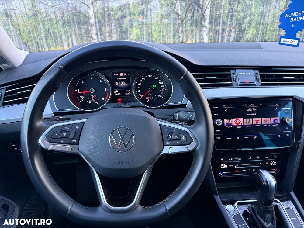 Volkswagen Passat - 19