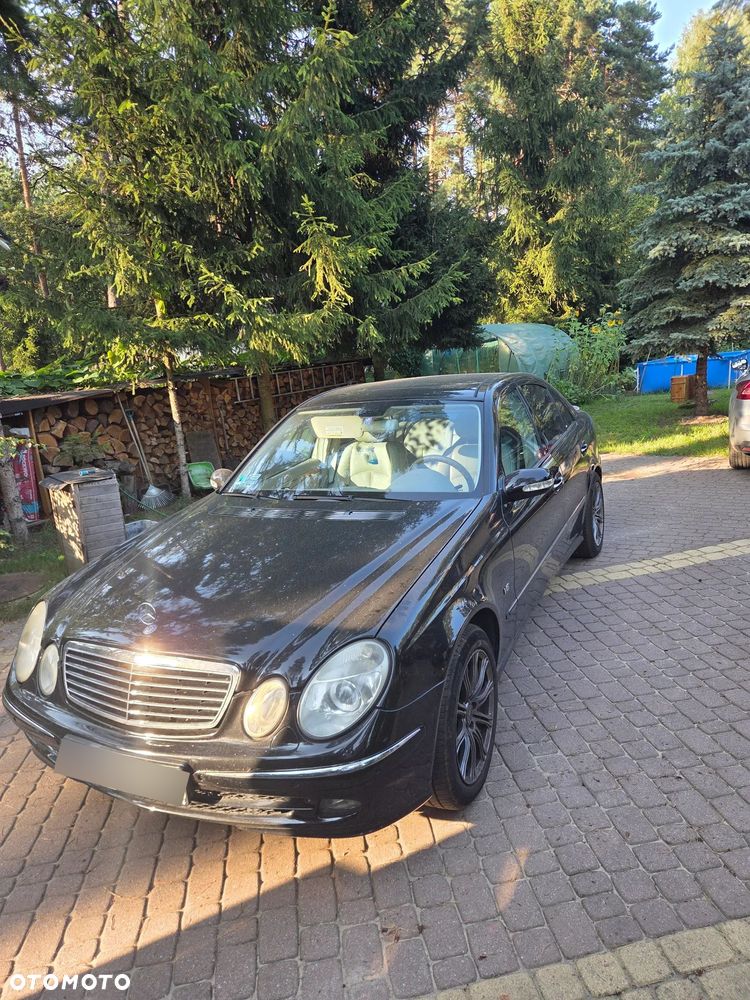 Mercedes-Benz Klasa E 500 4-Matic Avantgarde - 2