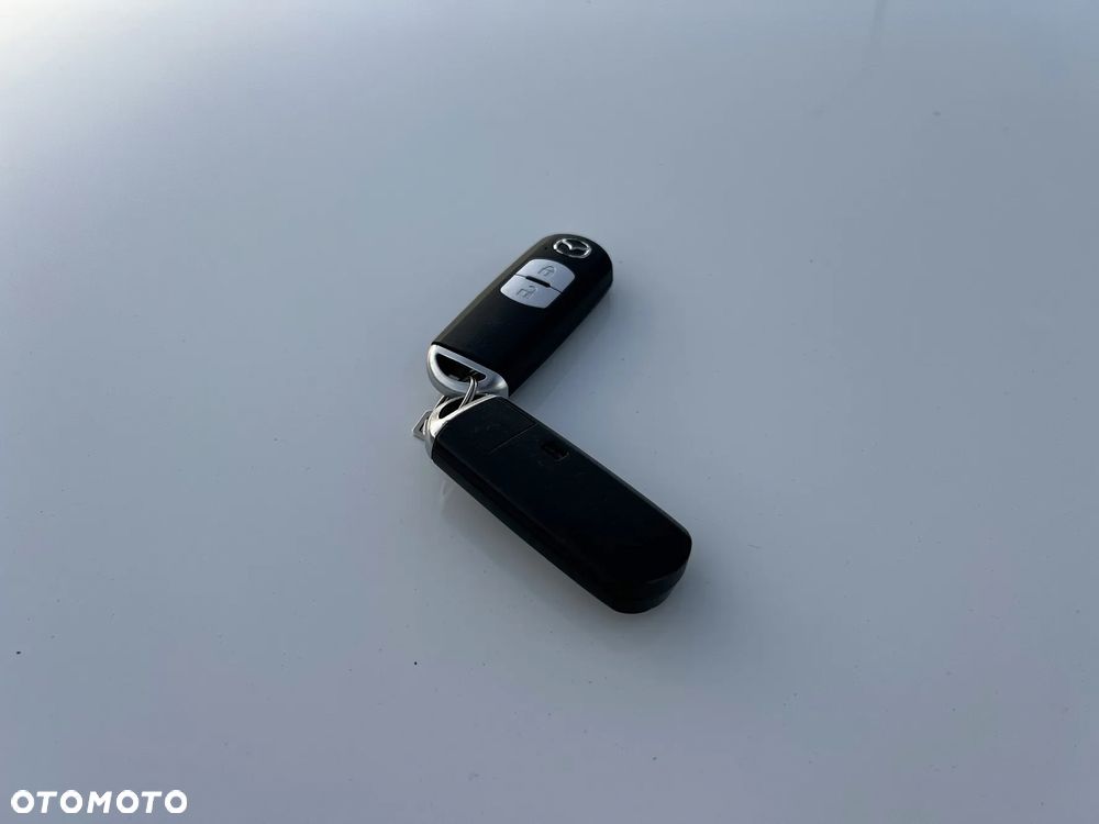 Mazda 3 1.5 Skyenergy - 24