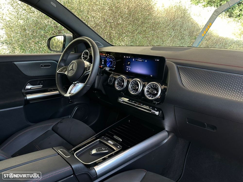 Mercedes-Benz EQA 250+ AMG Line - 15