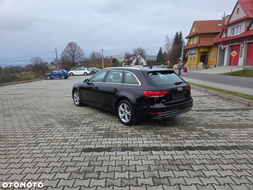 Audi A4 Avant 2.0 TDI Design S tronic - 4