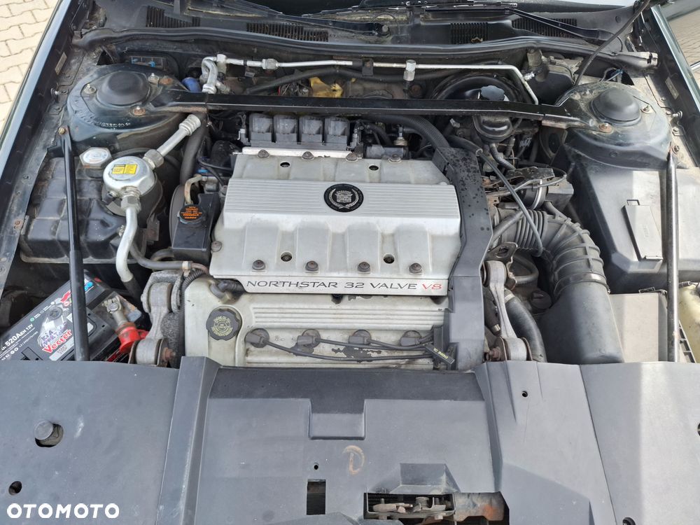 Cadillac Seville - 4