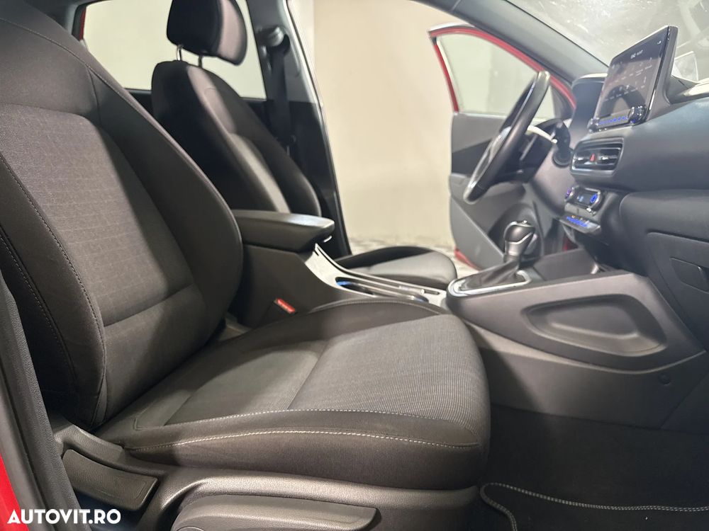 Hyundai KONA - 12
