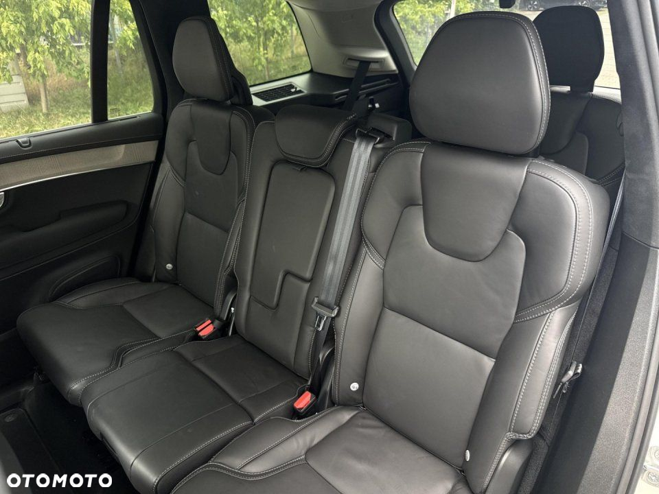 Volvo XC 90 - 10