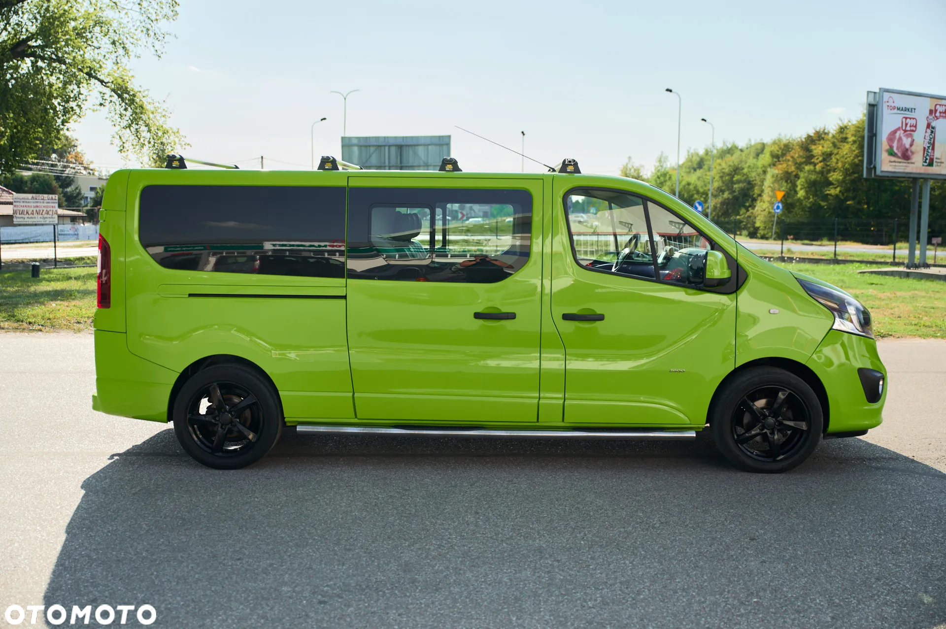 Opel Vivaro L2H1 2,9t Elegance Premium - 11