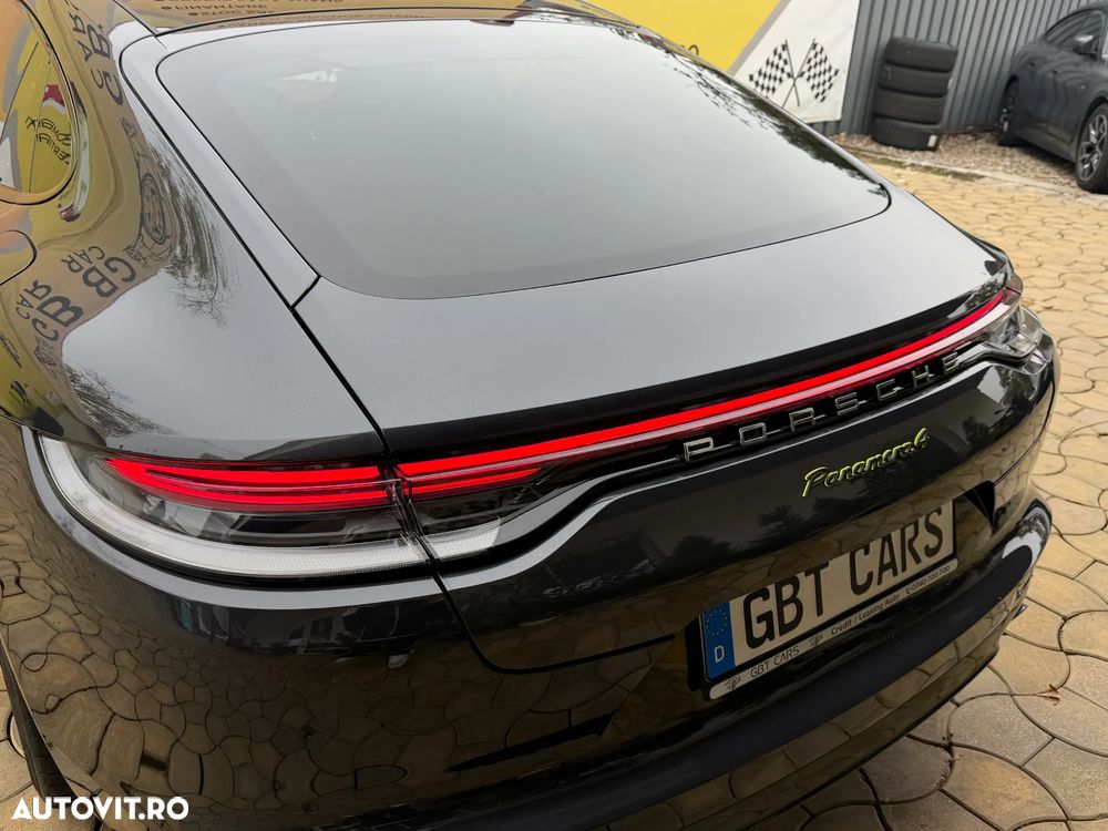 Porsche Panamera - 15