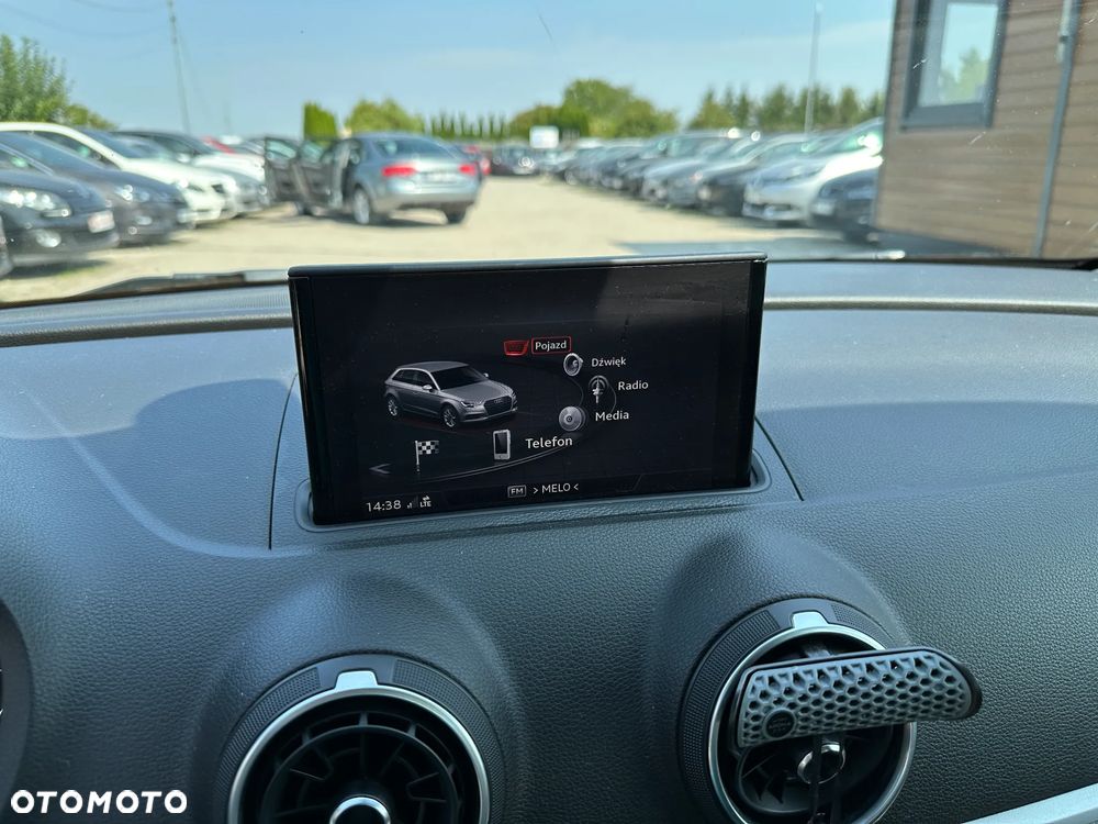 Audi A3 Sportback - 13
