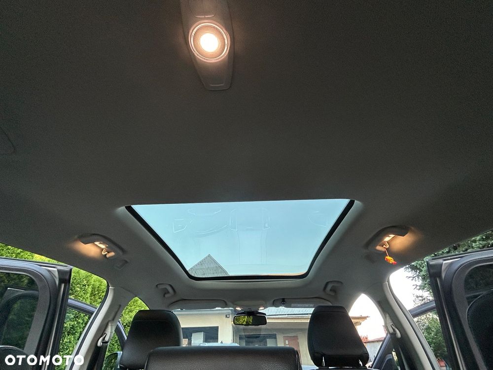 Ford S-Max - 19