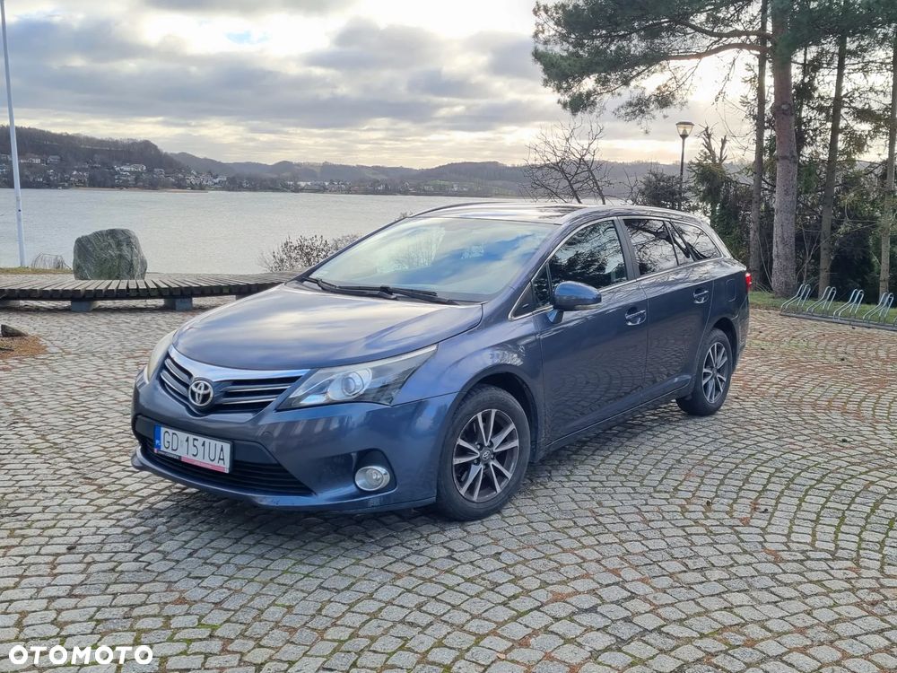 Toyota Avensis 2.0 D-4D Active - 1