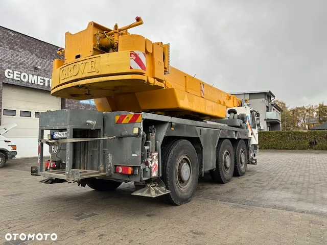 Grove GMK 3050 - 3