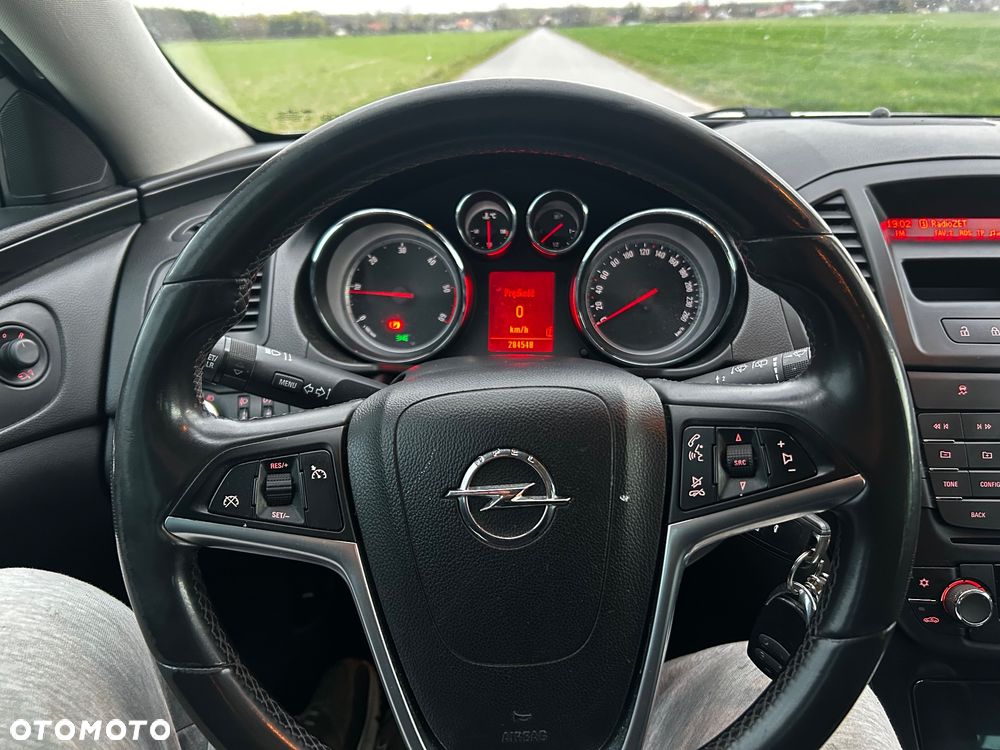 Opel Insignia 2.0 CDTI Cosmo - 17