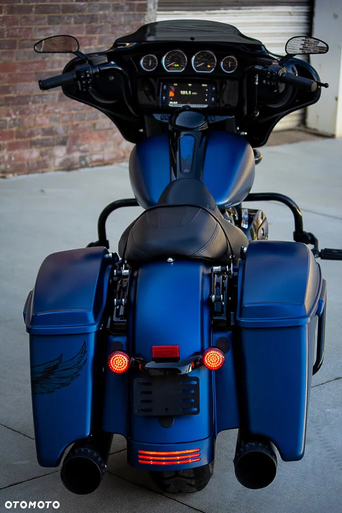 Harley-Davidson Touring Street Glide - 17