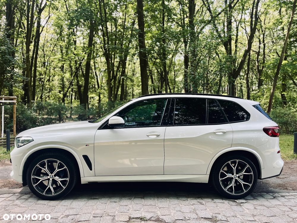 BMW X5 xDrive40d mHEV - 17