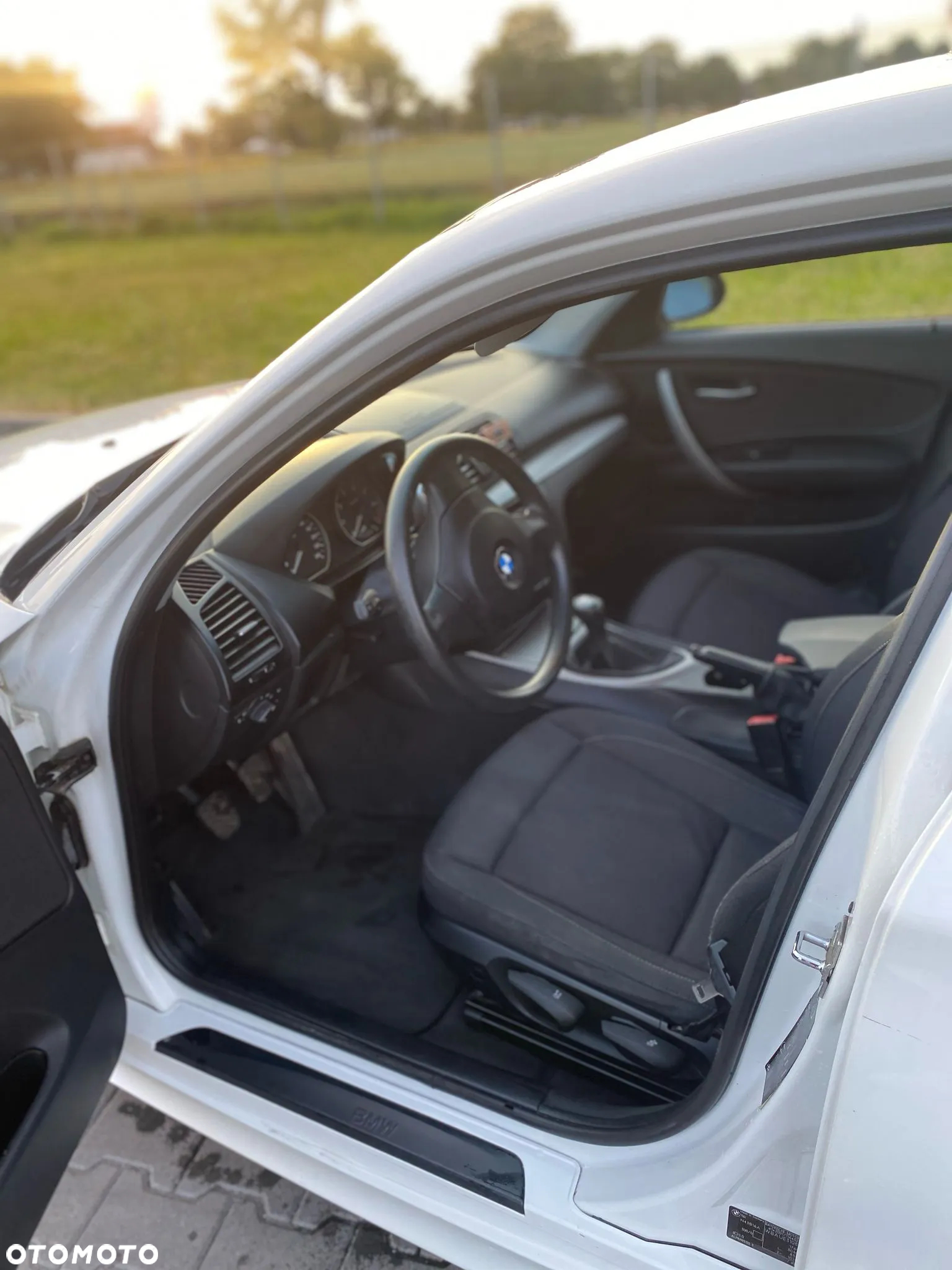 BMW Seria 1 116i - 10