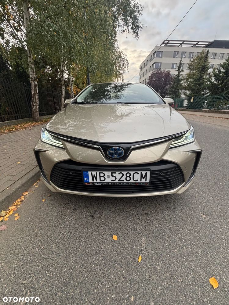 Toyota Corolla 1.8 Hybrid Executive - 12