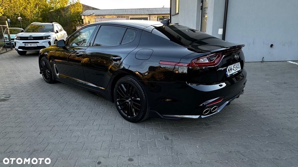 Kia Stinger 2.0 T-GDI GT Line - 2