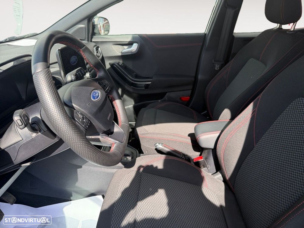 Ford Puma 1.0 EcoBoost ST-Line Aut. — fotografia 9