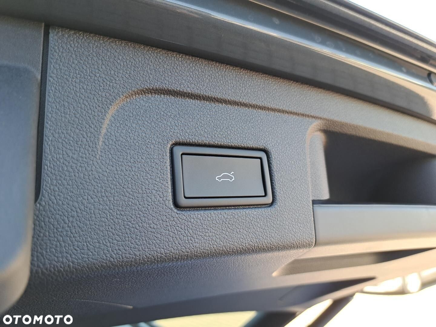 Volkswagen Touran 1.5 TSI EVO Comfortline Plus DSG - 29