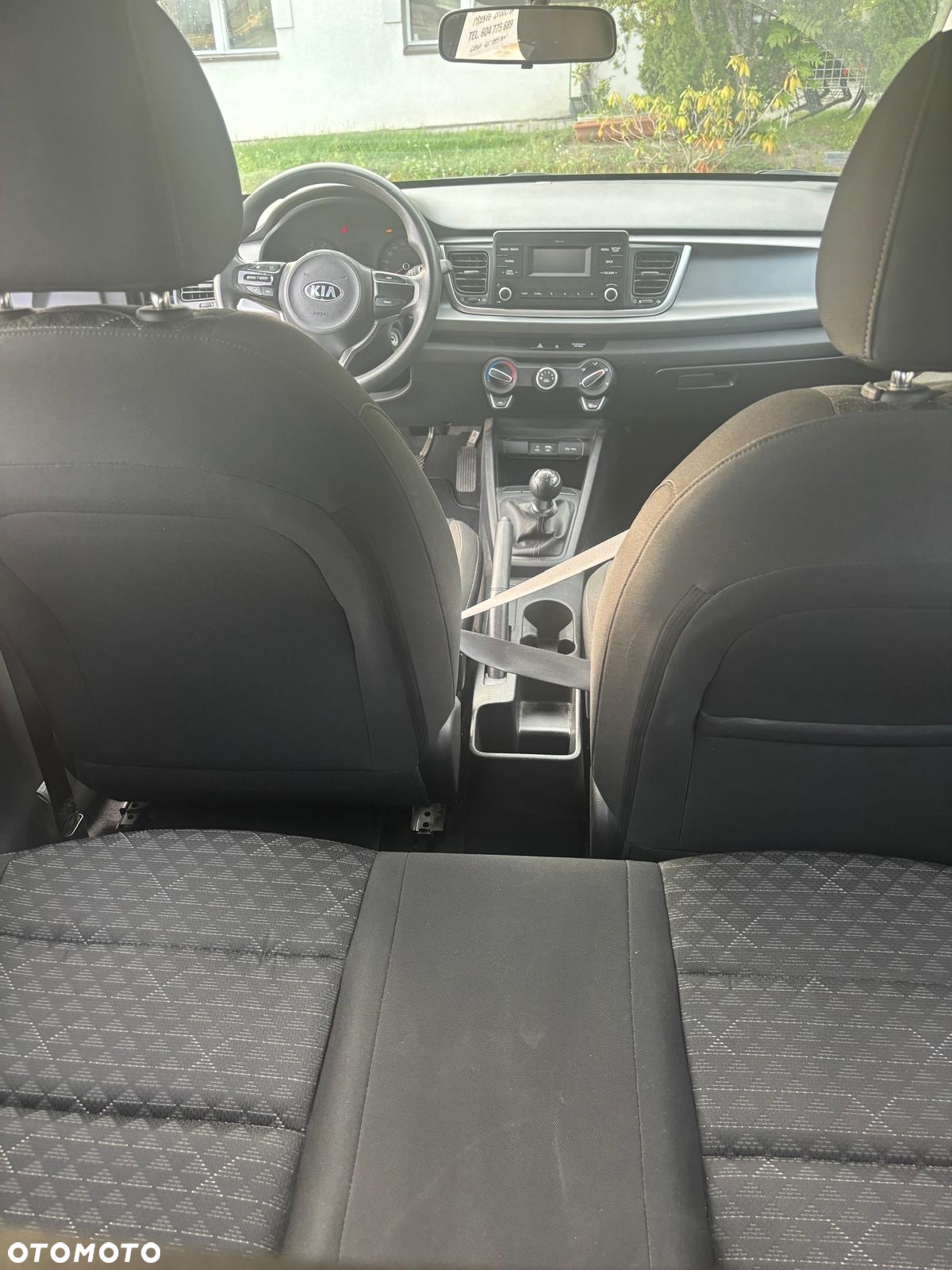 Kia Rio 1.2 M - 12