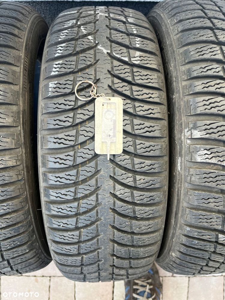 Kumho WinterCraft WP52 165/60R14 79 T przyczepność na śniegu (3PMSF) - 2