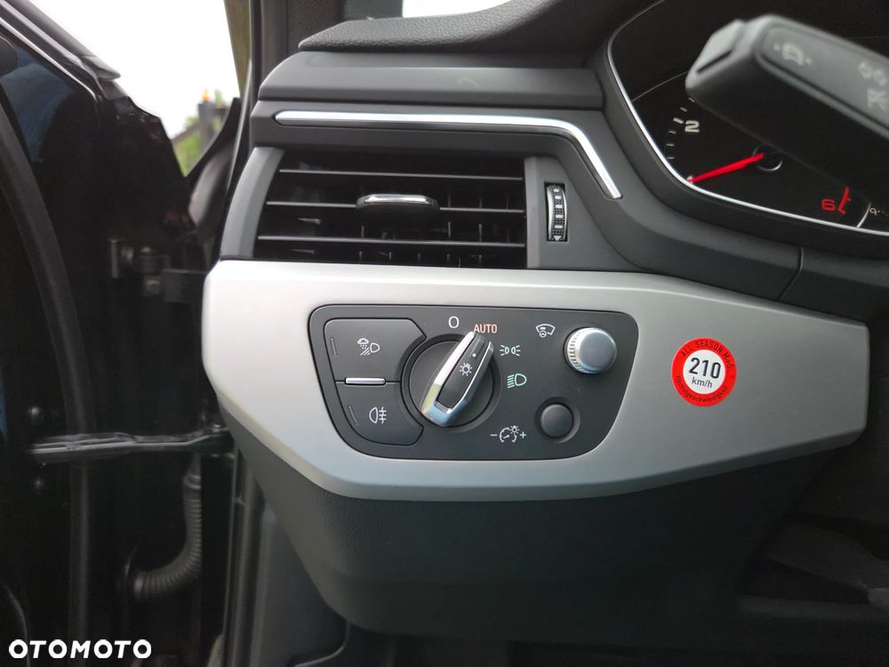 Audi A4 Avant 40 TDI quattro S tronic S line - 21