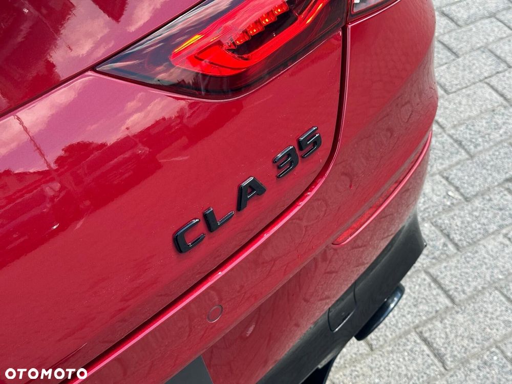 Mercedes-Benz CLA - 21