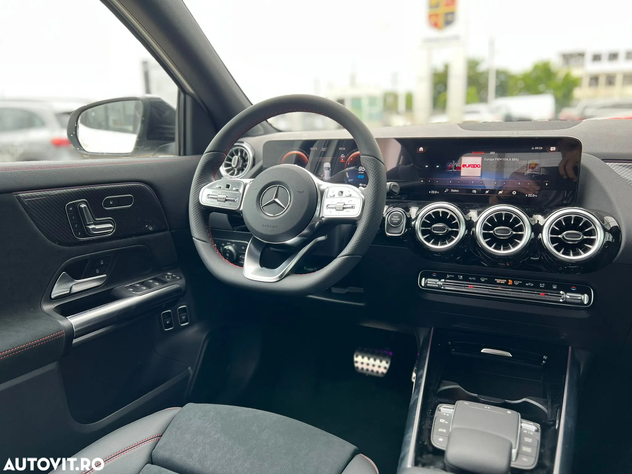 Mercedes-Benz GLA 250 e - 15
