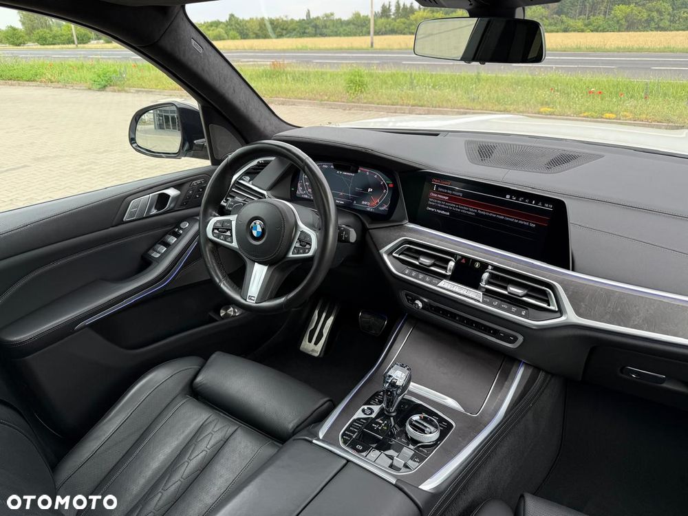 BMW X7 M50d sport - 21