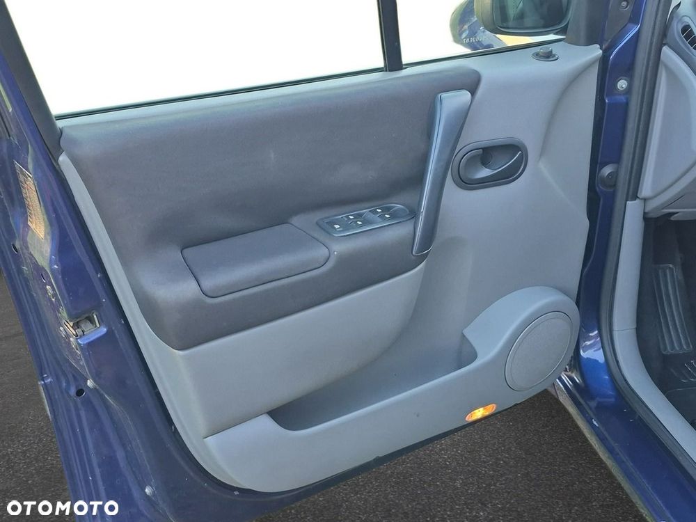 Renault Scenic 1.6 16V Dynamique - 16