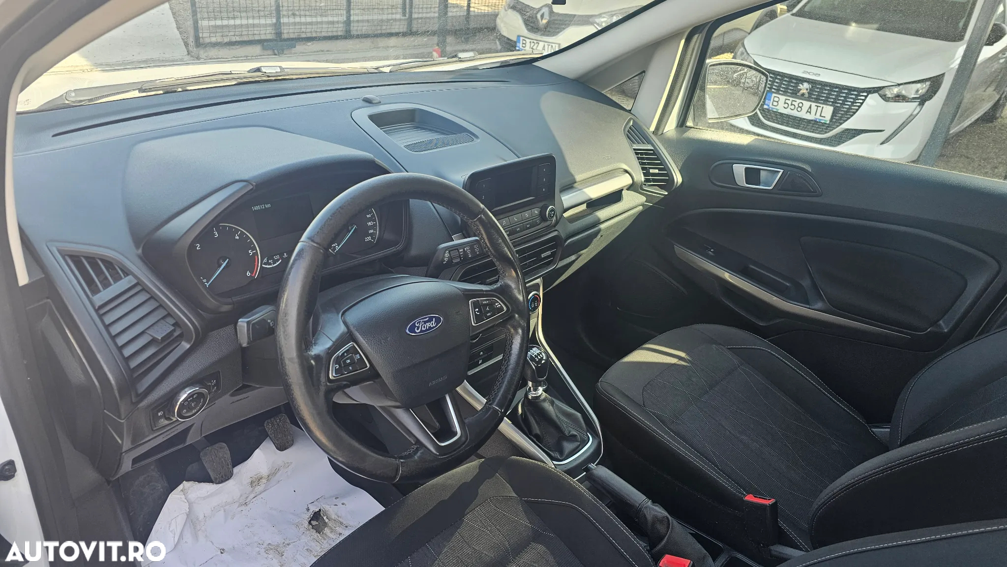 Ford EcoSport - 10