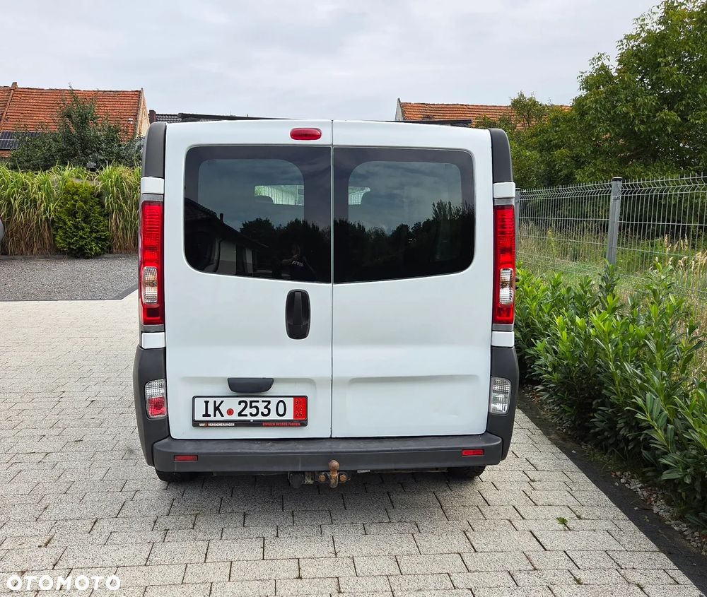 Opel VIVARO - 9