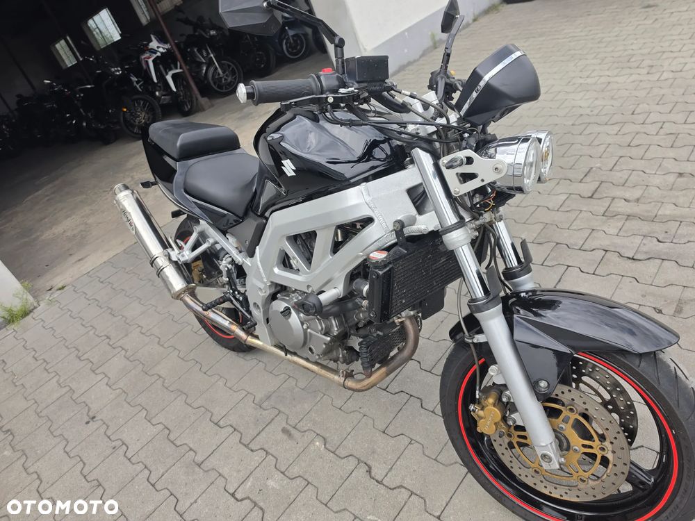 Suzuki SV - 4