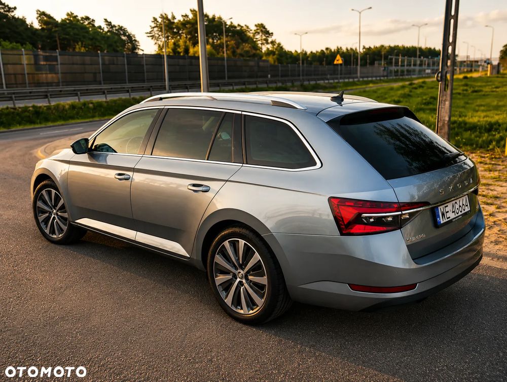 Skoda Superb 2.0 TDI SCR Style DSG - 18