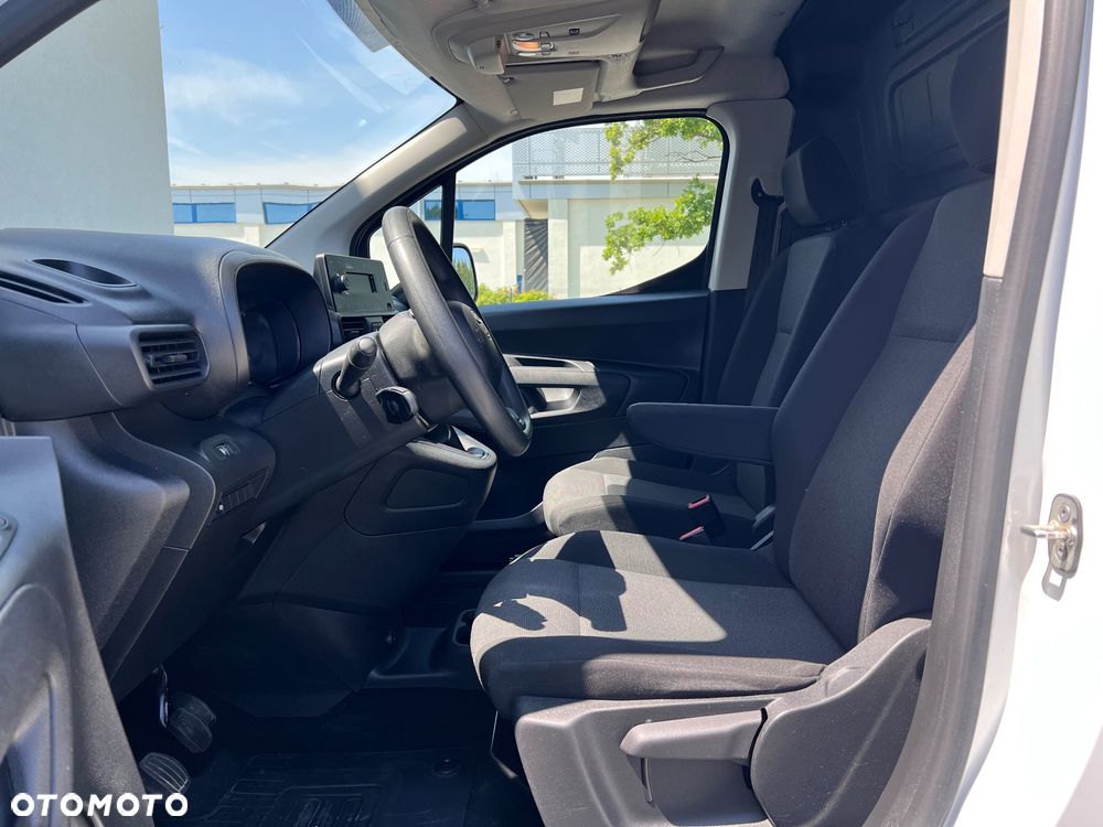 Toyota Proace City - 15