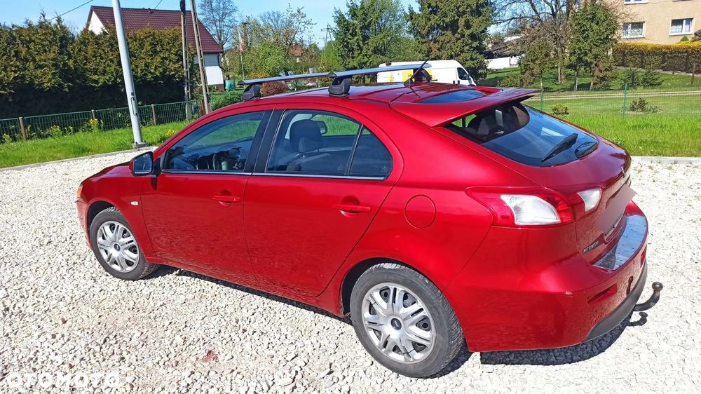 Mitsubishi Lancer 1.8 Inform - 2