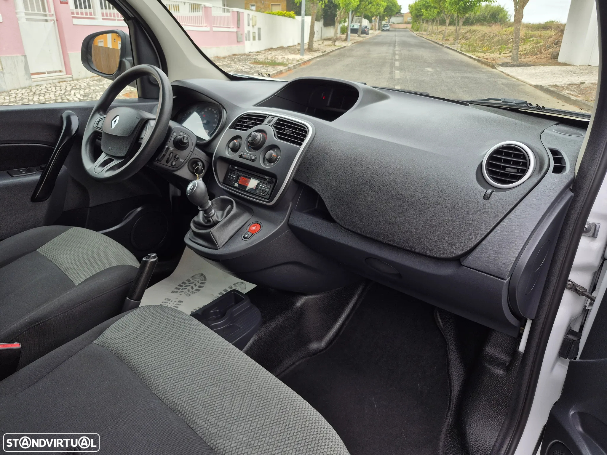 Renault Kangoo MAXI - 2021 | GARANTIA | 3LUG. - NACIONAL - 18