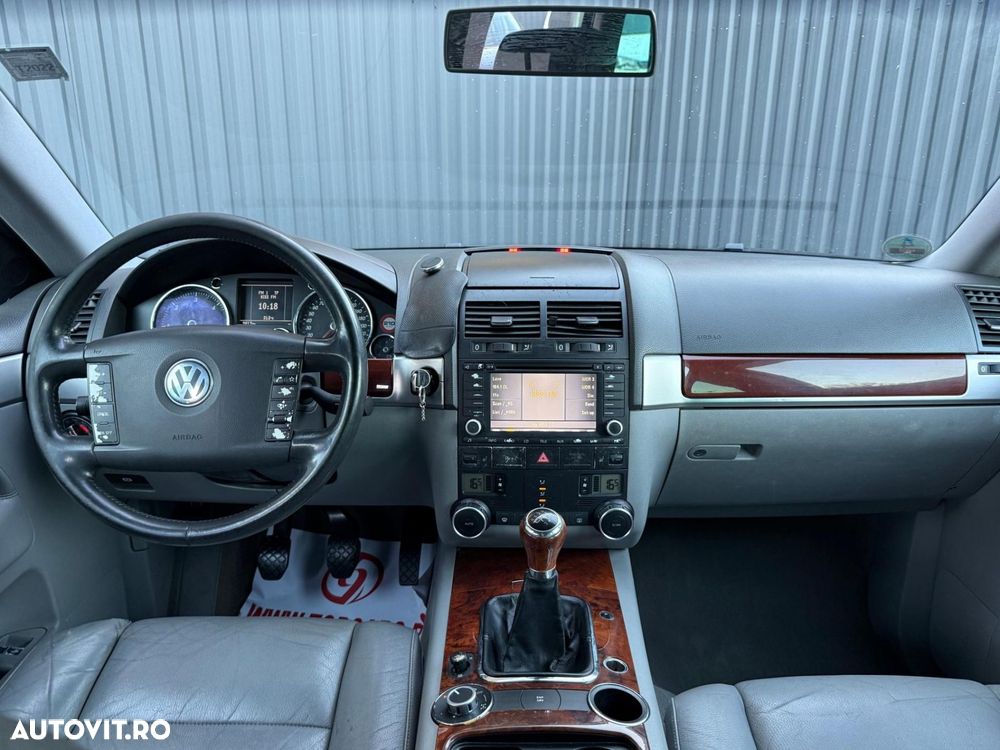 Volkswagen Touareg - 5