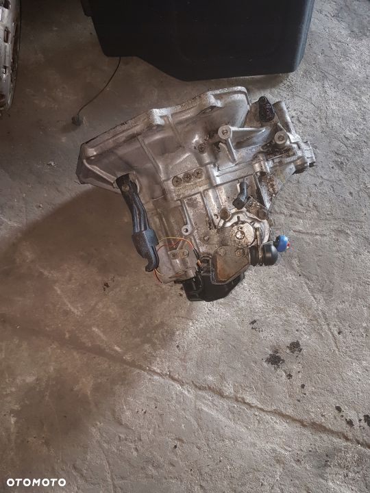Skrzynia Biegów Opel Agila 1.0 1.2 16V czujnik - 2