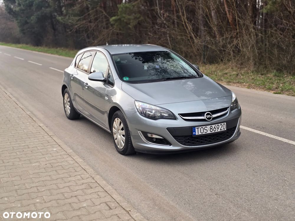 Opel Astra 1.4 Turbo Color Edition - 11