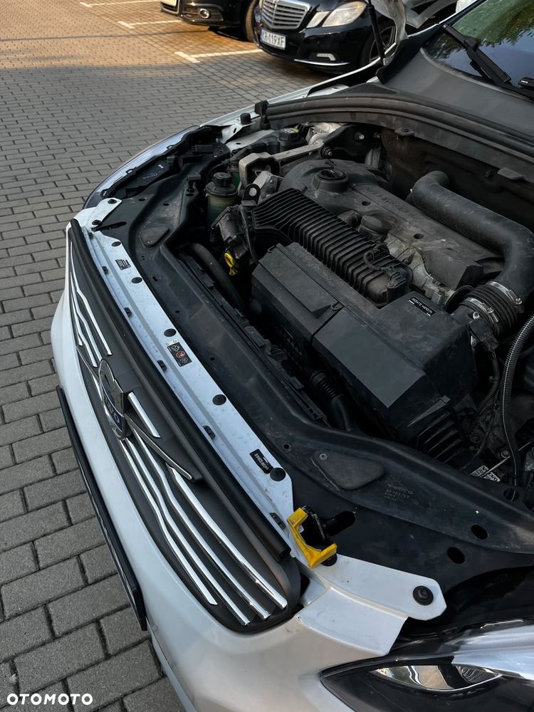 Volvo XC 60 T5 AWD Momentum - 29