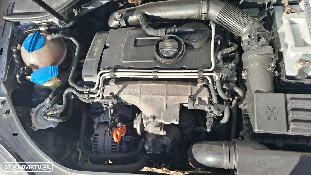 VW Golf 2.0 TDi Sport - 9