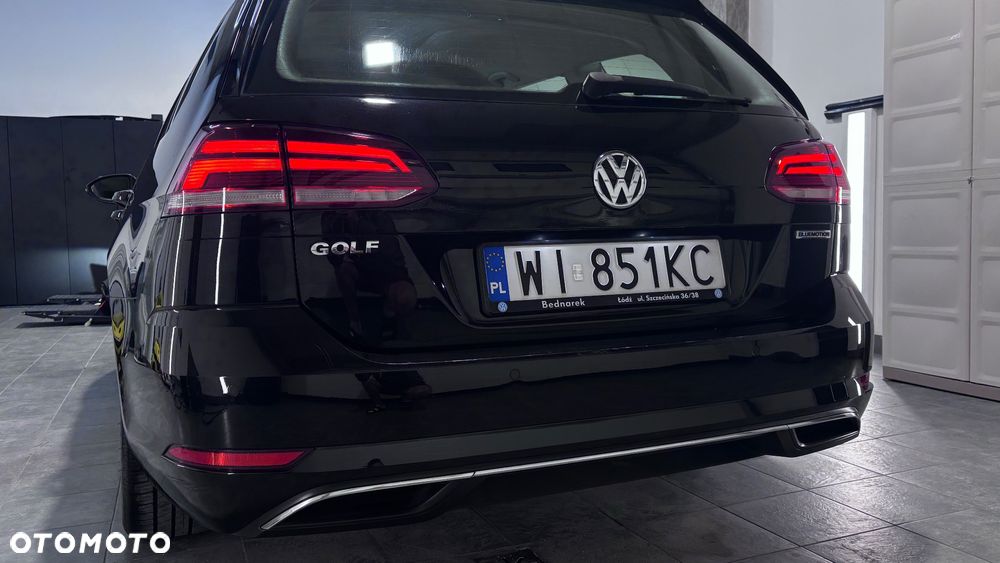 Volkswagen Golf - 17