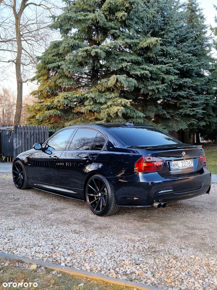 BMW Seria 3 320i - 4