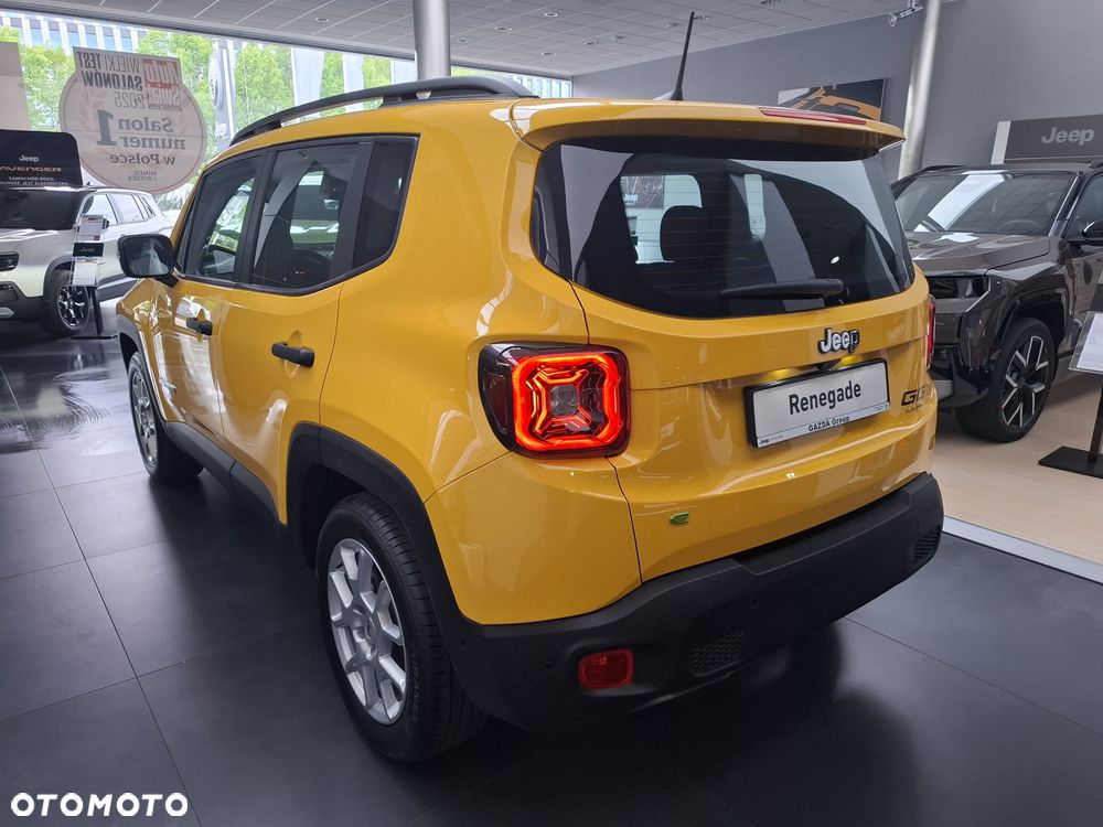 Jeep Renegade 1.5 T4 mHEV Altitude FWD S&S DCT - 7